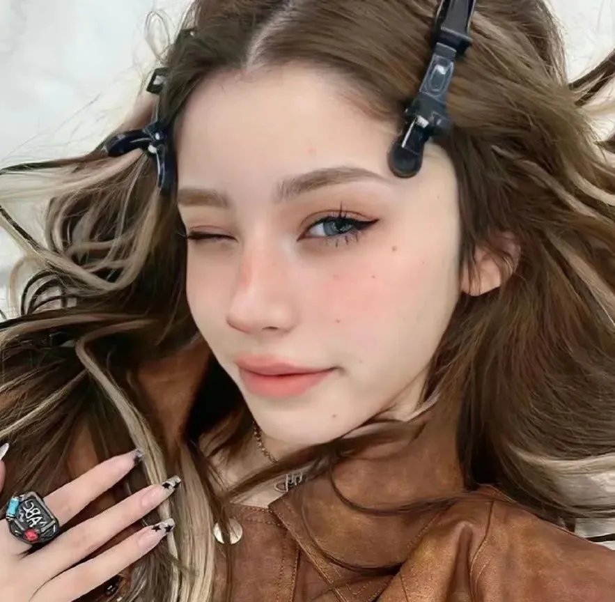 全网黑的我靠综艺逆袭成CP之王